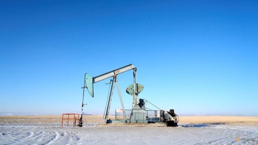 Oil edges higher as market awaits fresh US tariffs