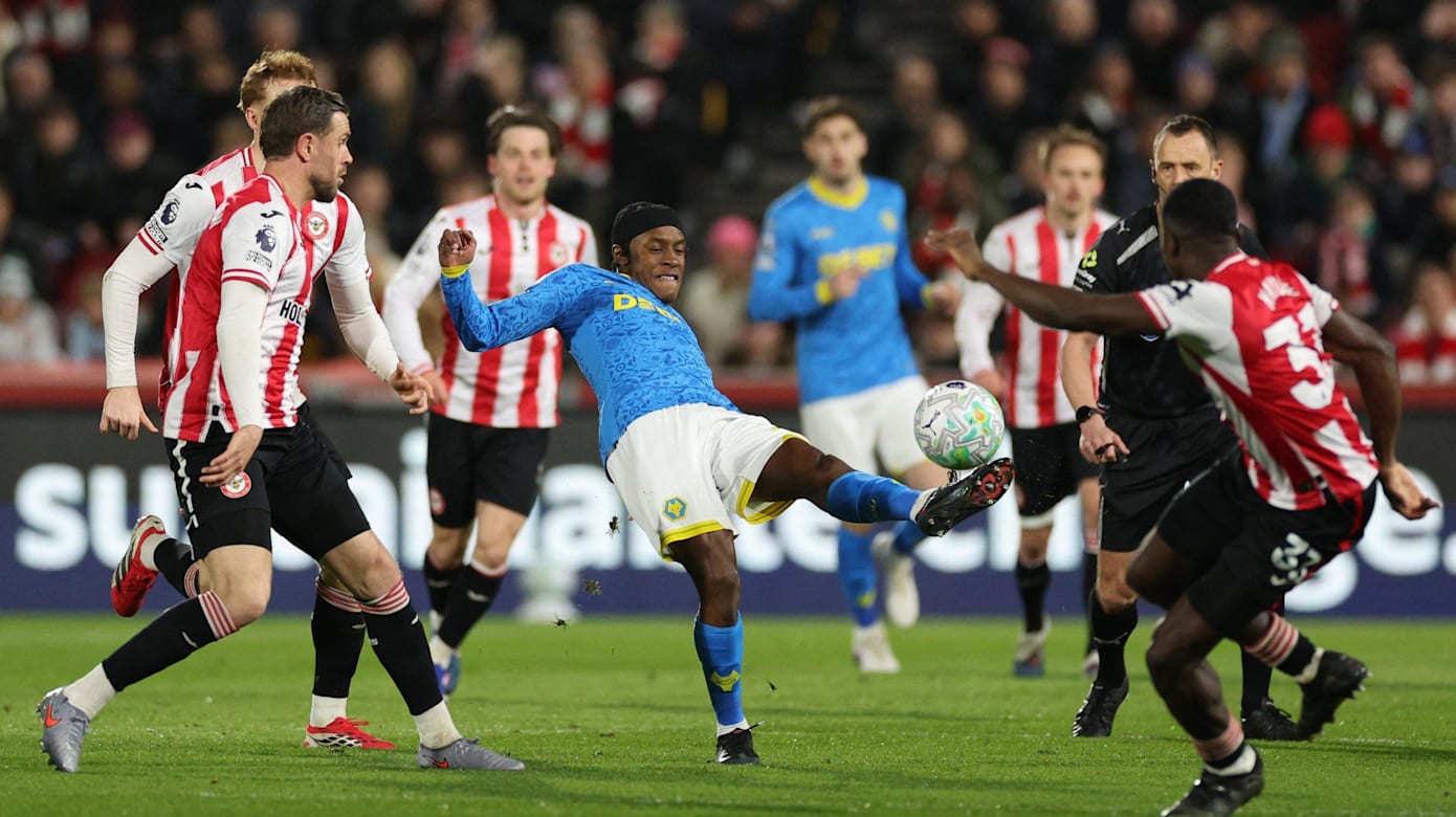 英超：布伦特福德以2比2 踢和狼队