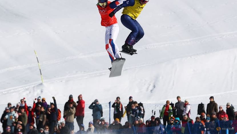 Snowboard-Britain wins mixed team cross gold
