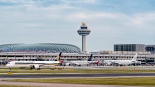 மத்திய கிழக்குப் போரால் சாங்கி விமான நிலையத்தில் கூடுதல் சரக்கு, சிவில் விமானங்கள் - கணிப்பு