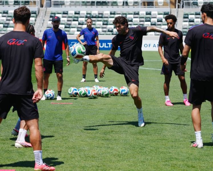 Pulisic on the bench as US, Turkey make wholesale changes