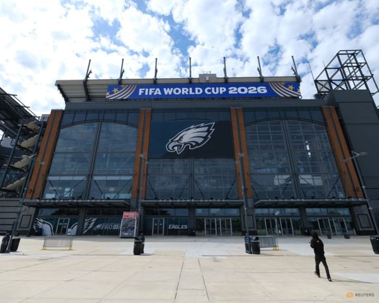 US drops bond requirement for World Cup ticket holders