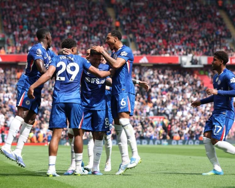 Chelsea end six-game losing run with 1-1 draw at Liverpool