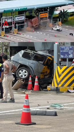 Baby killed, 8 injured after lorry crashes into vehicles at Bukit Kajang toll plaza in Malaysia