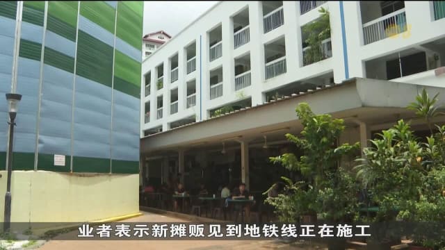 地铁工程动工一年多 实龙岗北商店人潮生意减半 
