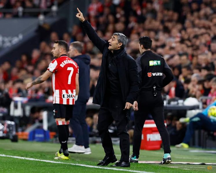 Longest-serving Bilbao manager Valverde to leave at the end of season
