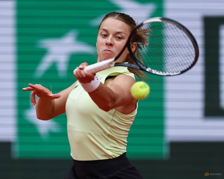 Chwalinska emerges from depression and Swiatek's shadow to shine at Roland Garros