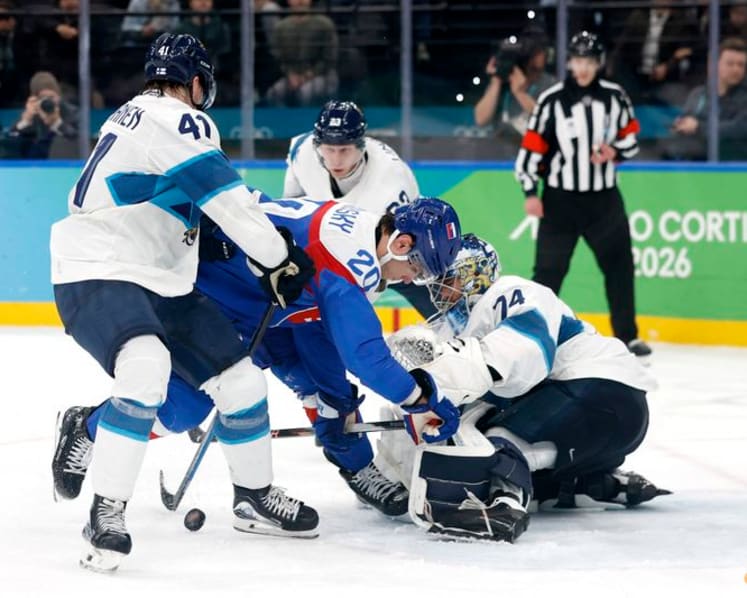 Ice hockey-Fourth feels like last for Slovakia's Slafkovsky after bronze heartbreak