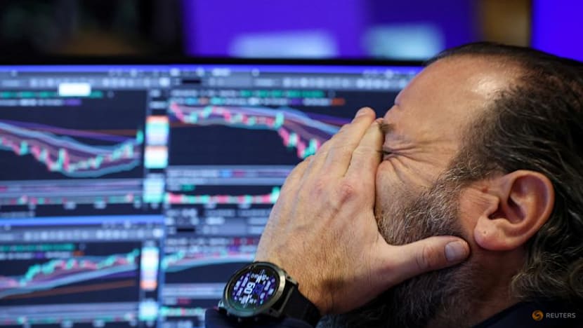 US IT hardware stocks tumble as Morgan Stanley flags slowing demand