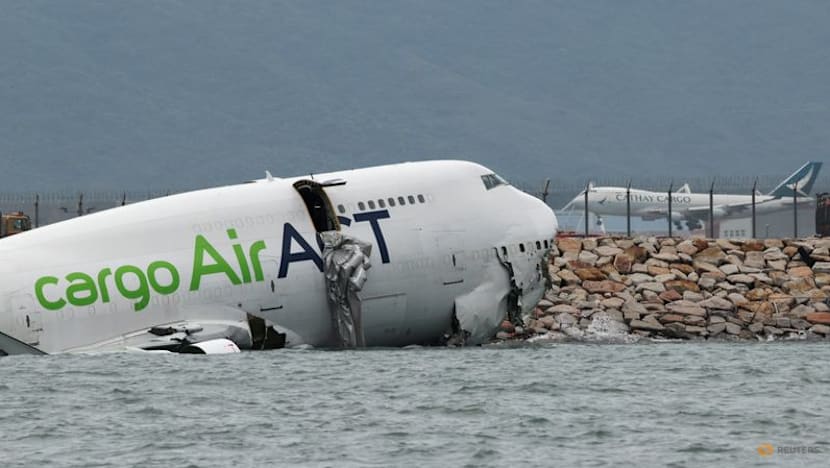 Cargo plane engine accelerated before fatal Hong Kong crash, investigators say