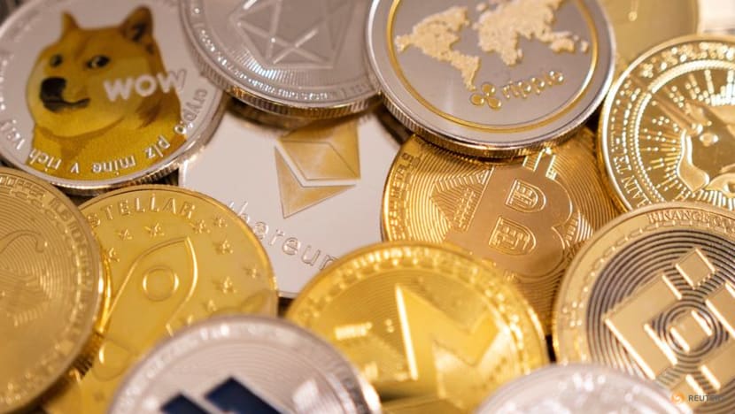 US regulator warned banks on crypto but did not order halt to business, documents show
