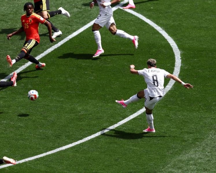 Belgium fight back to draw 1-1 with Egypt in World Cup group game