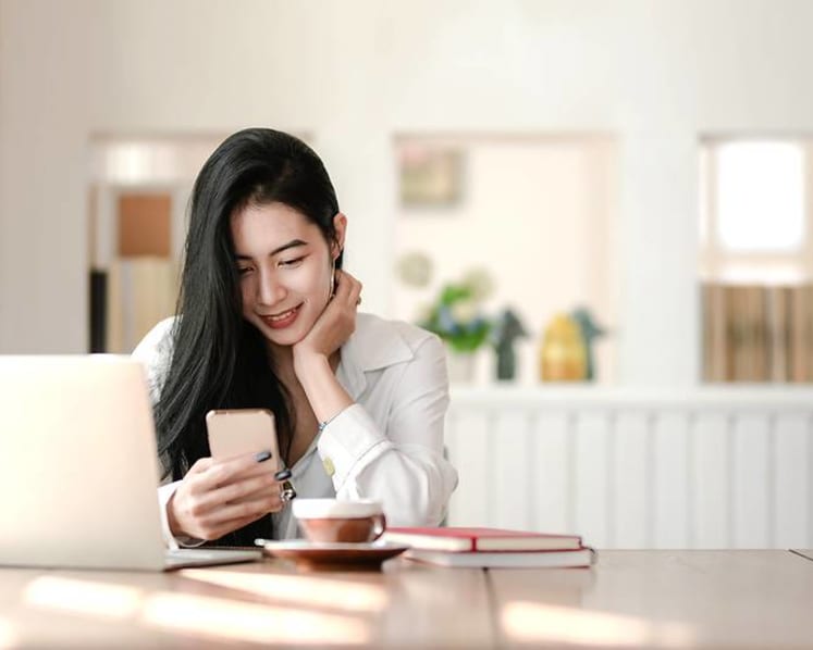 Ladies and gents, put together your WFH look in just 10 minutes for that Zoom call  
