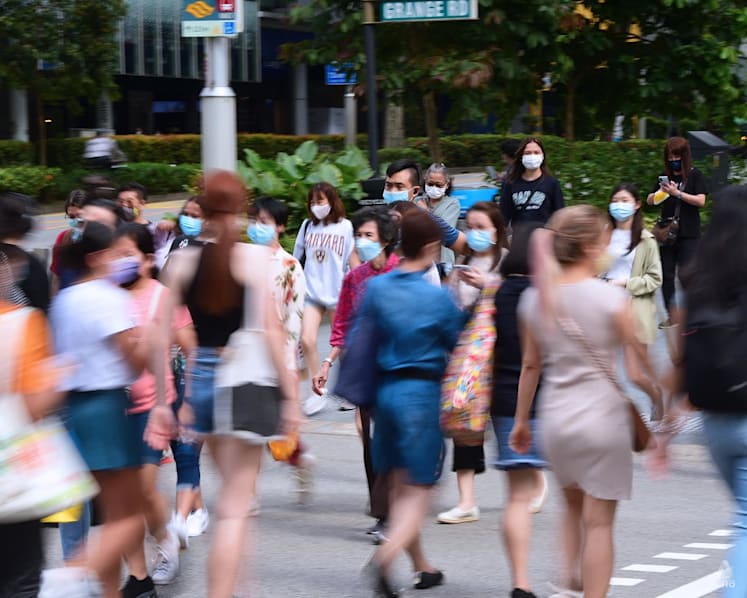 882 new COVID-19 cases in Singapore; 797 Omicron infections confirmed 