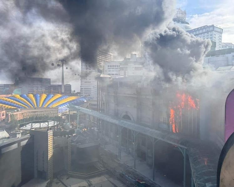 Fire at Genting Highlands theme park sparks evacuations 