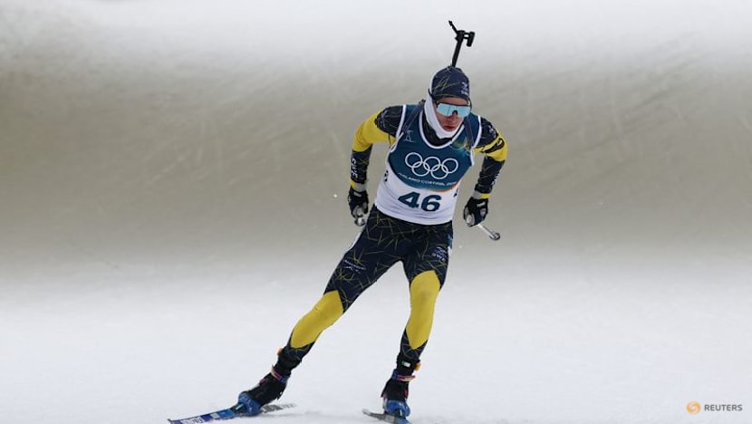 Biathlon-Samuelsson puts struggles behind him to secure relay bronze for Sweden