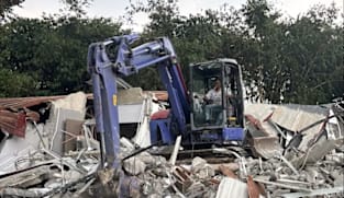 Indonesia roboh 'vila' mewah di Penjara Cibinong dihuni banduan