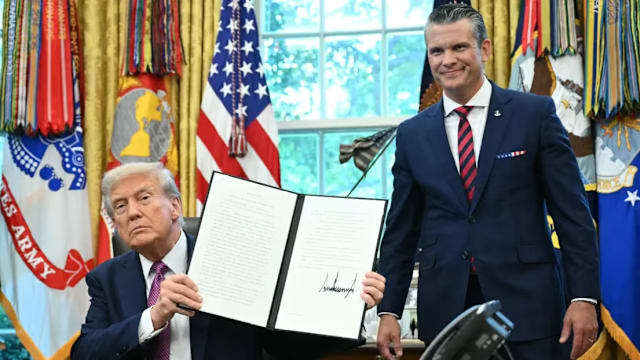 特朗普签署行政命令 将国防部改名为战争部