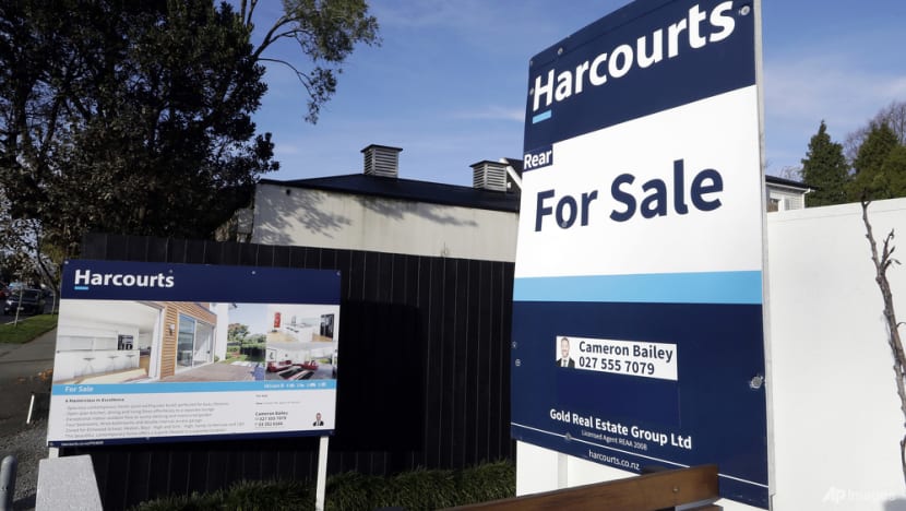 New Zealand immigration hits an all-time high as movement surges following pandemic lull New Zealand immigration hits an all-time high as movement surges following pandemic lull
