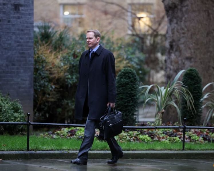 UK lawmakers question Lloyds over account glitch that exposed customers' details