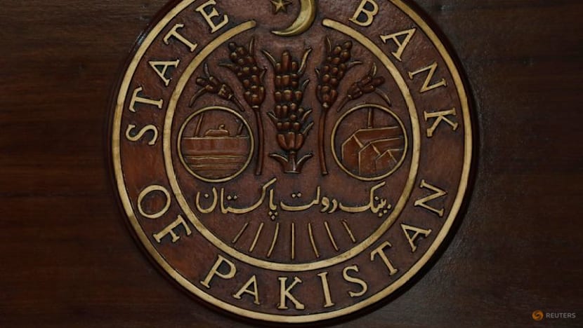 Pakistan central bank holds key rate at 10.5%, defying expectations