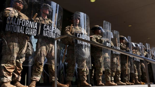 Commentary: Trump’s use of the National Guard against LA protesters defies all precedents