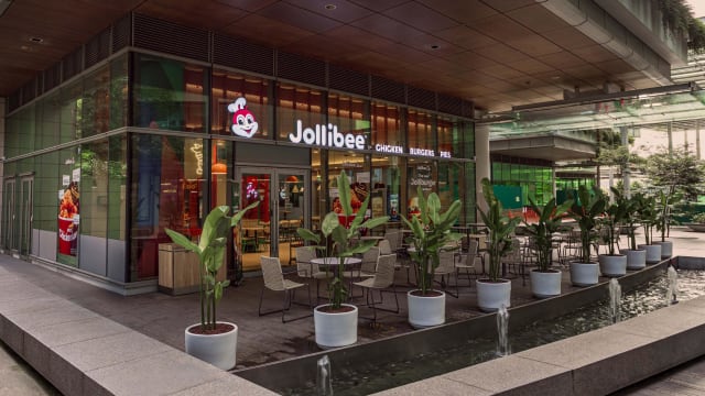 #sgdeals Jollibee NUS开幕优惠　丰富奖品待赢取