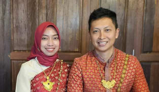 Keluarga tak terima kesimpulan bunuh diri diplomat Arya Daru Pangayunan, apa alasannya?