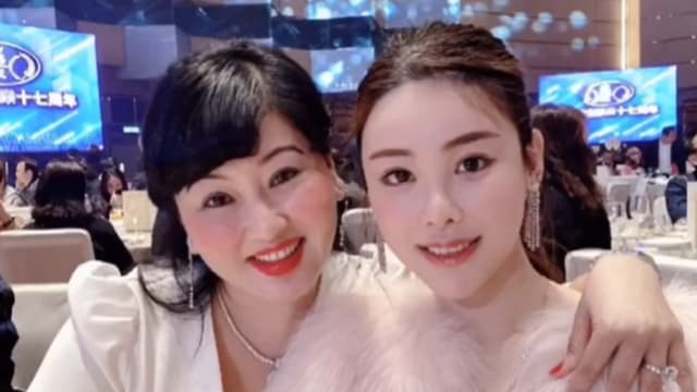 蔡天凤妈妈走出长女逝世阴霾，自曝2女儿完成“这件事”给她最大安慰