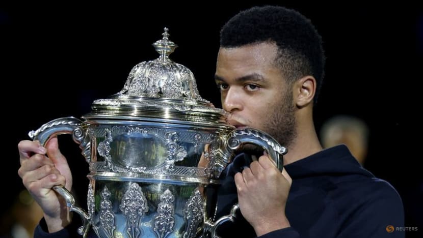 ATP roundup: Jack Draper fends off comeback, wins Vienna title