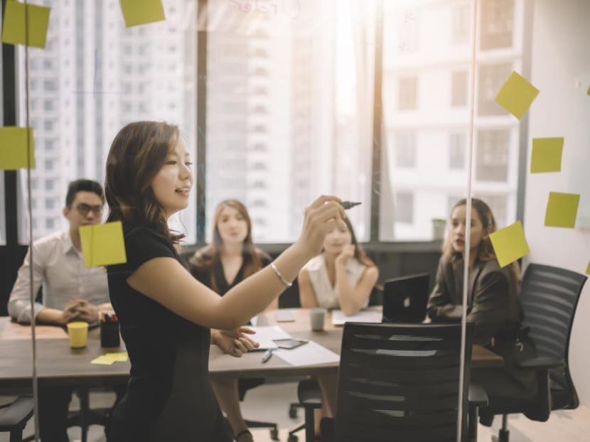 Work Well: How to keep calm and make a good impression during a work presentation