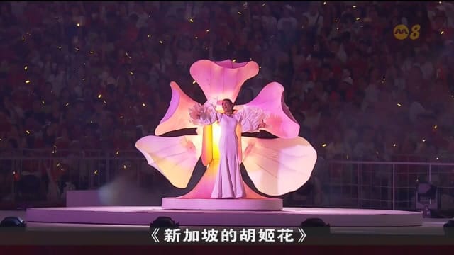 国庆庆典以小型“音响塔”取代以往设计 提升观赏体验
