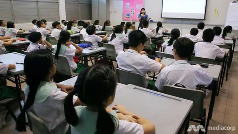 Keputusan PSLE: 98.4% murid berjaya mara ke sekolah menengah Keputusan PSLE: 98.4% murid berjaya mara ke sekolah menengah