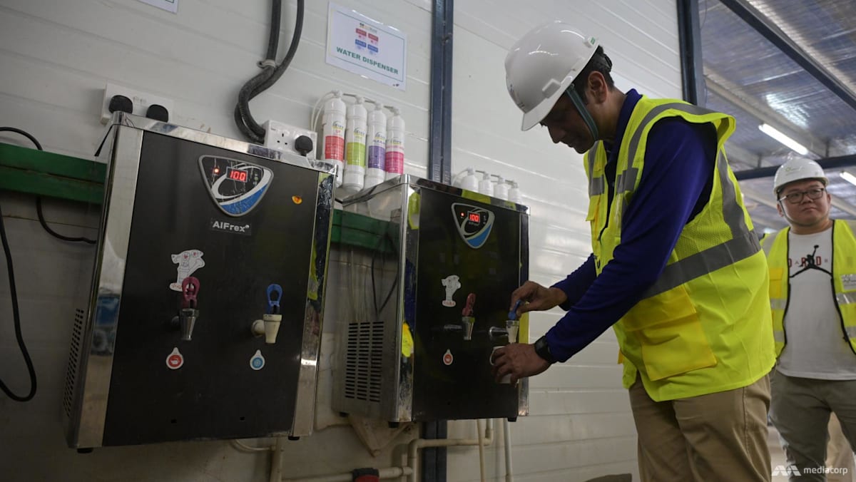 Singapore to make cool water and breathable clothing mandatory for outdoor workers from Dec 1