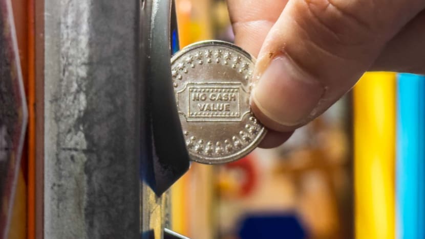 'Really addictive': Arcade coin-pusher machines hook some patrons into splurging hundreds of dollars