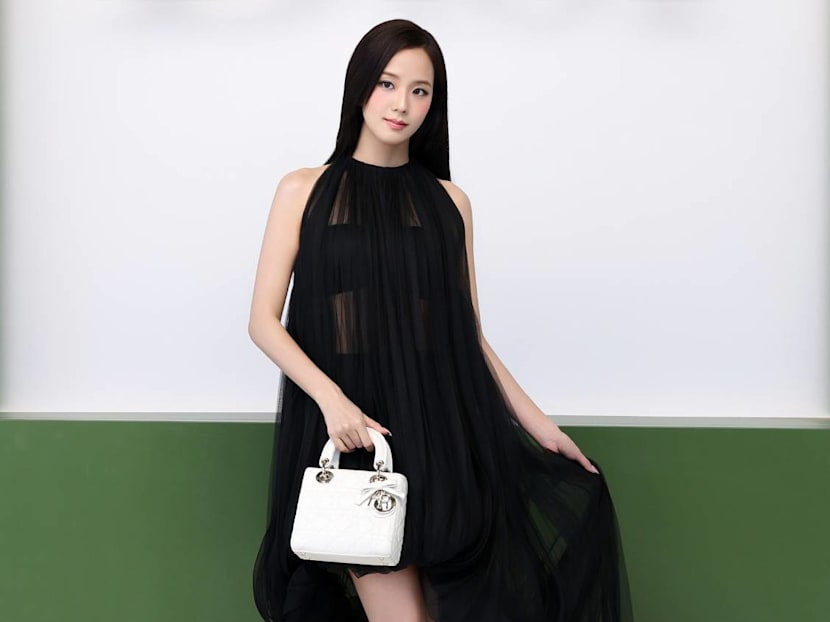 Belgian designer who accused Blackpink’s Jisoo’s team of ‘stealing’ garments says pieces will be returned
