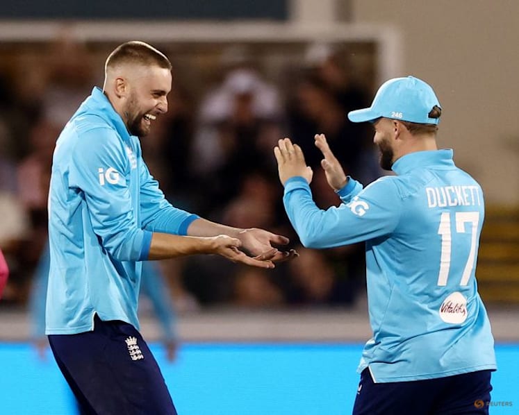Jacks takes five and hits unbeaten 46 as England crush Sri Lanka