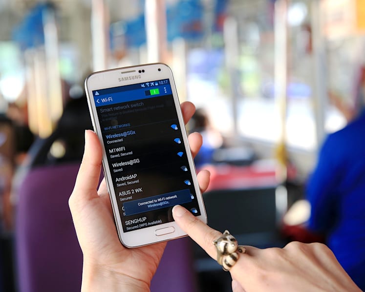 Free Wi-Fi offered on two public buses