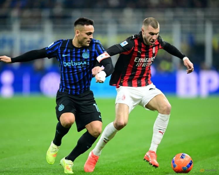 Serie A title race enters New Year with five clubs in the mix