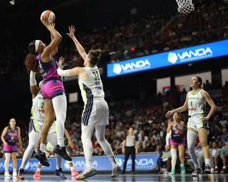 Sport-More fans are tuning into women’s sports, Nielsen report finds