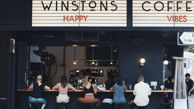 咖啡+按摩、陈豪亲打造、赏海听浪声……到香港必打卡这10家特色Café！