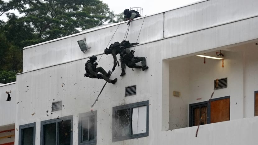 Communications lockdown during sensitive police ops ‘makes sense’ but hard to enforce