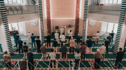 Related article image