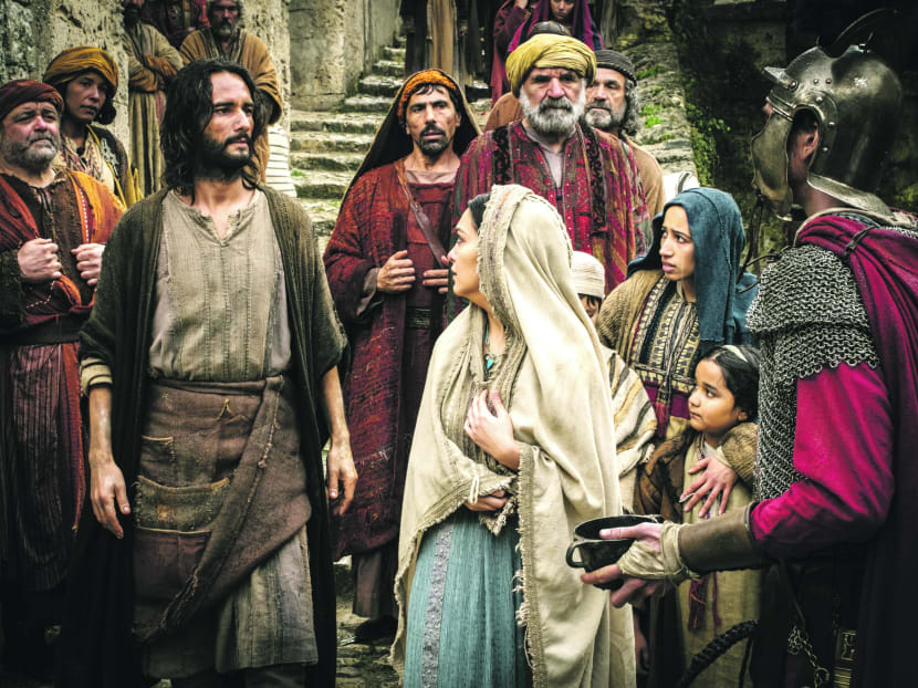 Rodrigo Santoro plays Jesus and Nazanin Boniadi plays Esther in Ben-Hur from Paramount Pictures and Metro-Goldwyn-Mayer Pictures.