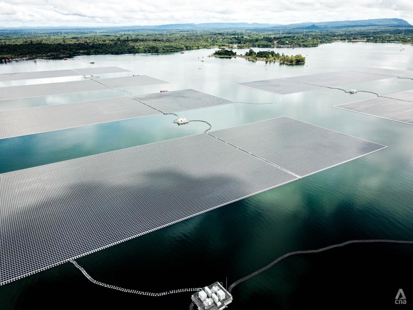 Thailand starts operating massive floating solar panel project as pressure mounts on climate action Thailand starts operating massive floating solar panel project as pressure mounts on climate action