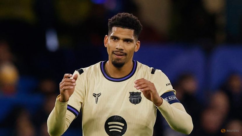 Araujo granted indefinite leave of absence by Barca, reports say