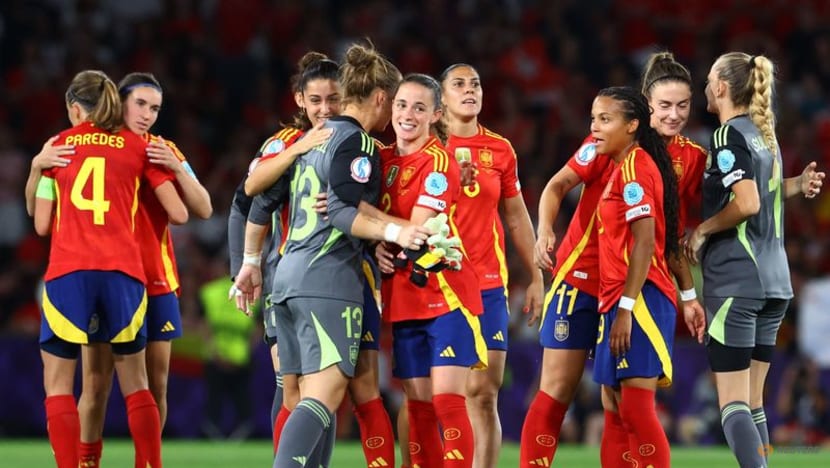 Spain cruise into women's Euros semis with 2-0 win over Switzerland