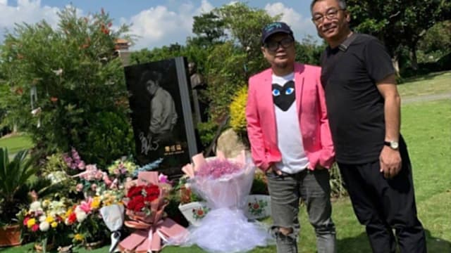 于朦胧风波未平　程青松在乔任梁冥诞发3文悼念