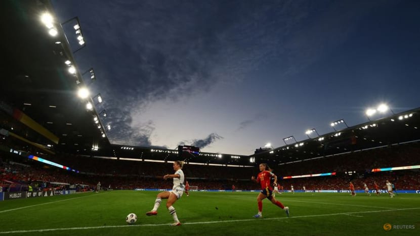 Spain show experience to shrug off Swiss challenge at Women's Euros Spain show experience to shrug off Swiss challenge at Women's Euros