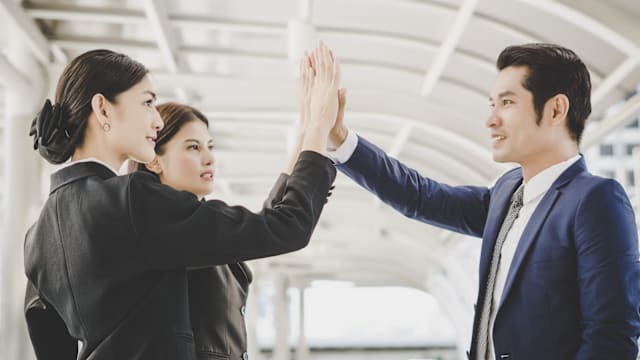 公司销冠患上“销冠病”，老板该让步吗？